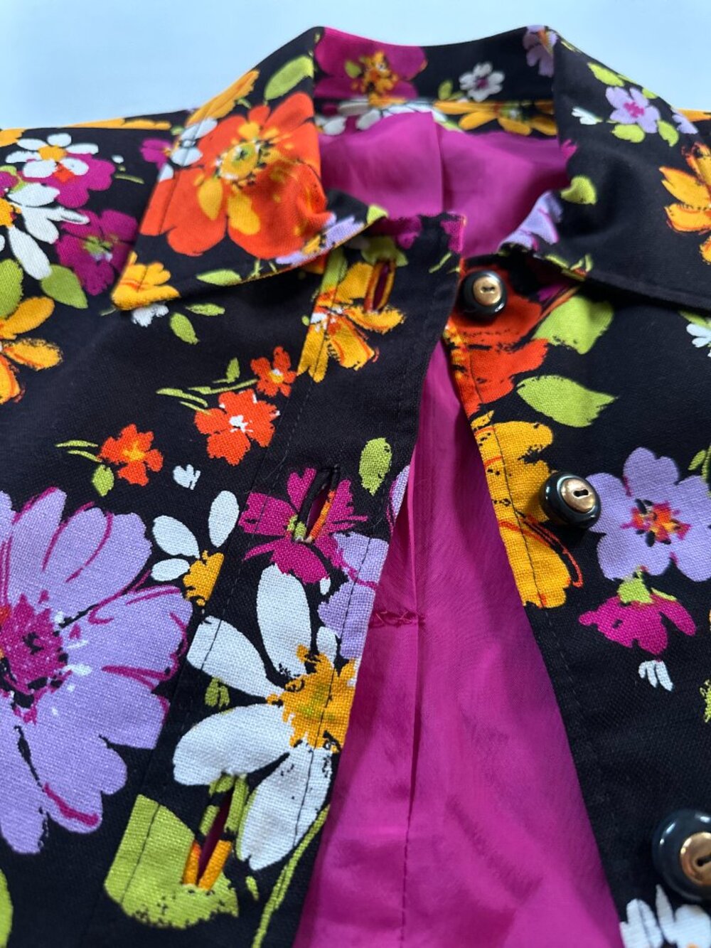 Vintage Floral Cropped Jacket XS | 70s Inspired Statement Jacket - Picture 9 of 9